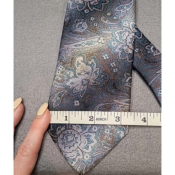 Vintage Hanover Slim Necktie Silver Blue Gray Paisley Pattern 60s Mod GVC - Picture 3 of 7